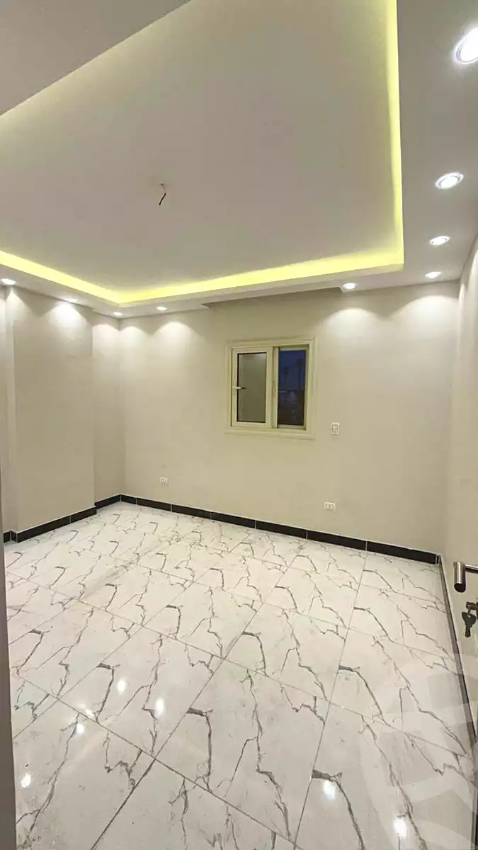 https://aqarmap.com.eg/ar/listing/7177662-for-sale-cairo-6th-of-october-el-ahyaa-neighborhood-3rd-al-hay-al-thalith-st