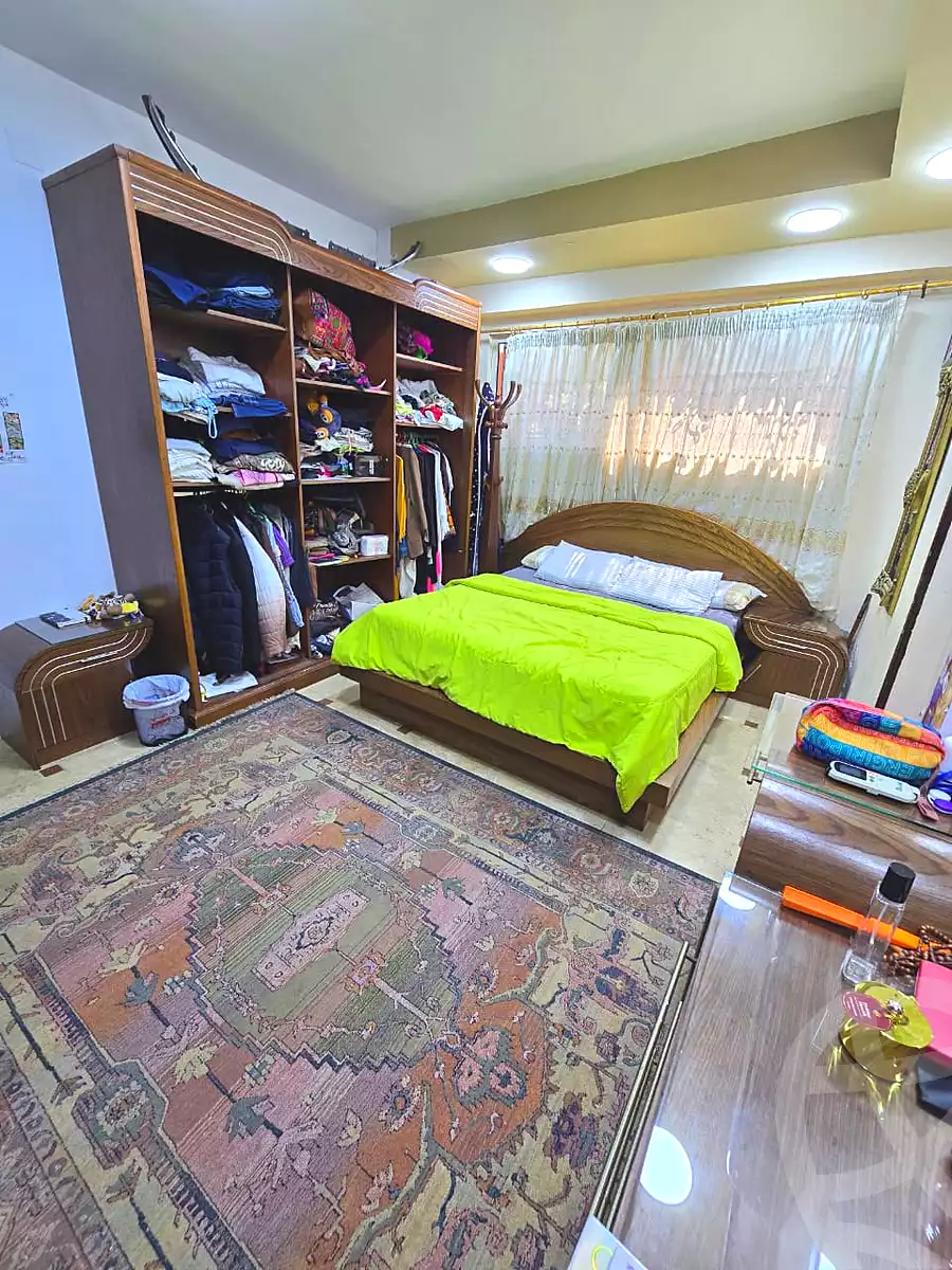 https://aqarmap.com.eg/ar/listing/7177681-for-sale-cairo-el-sheikh-zayed-city-el-hay-elasher-street-100