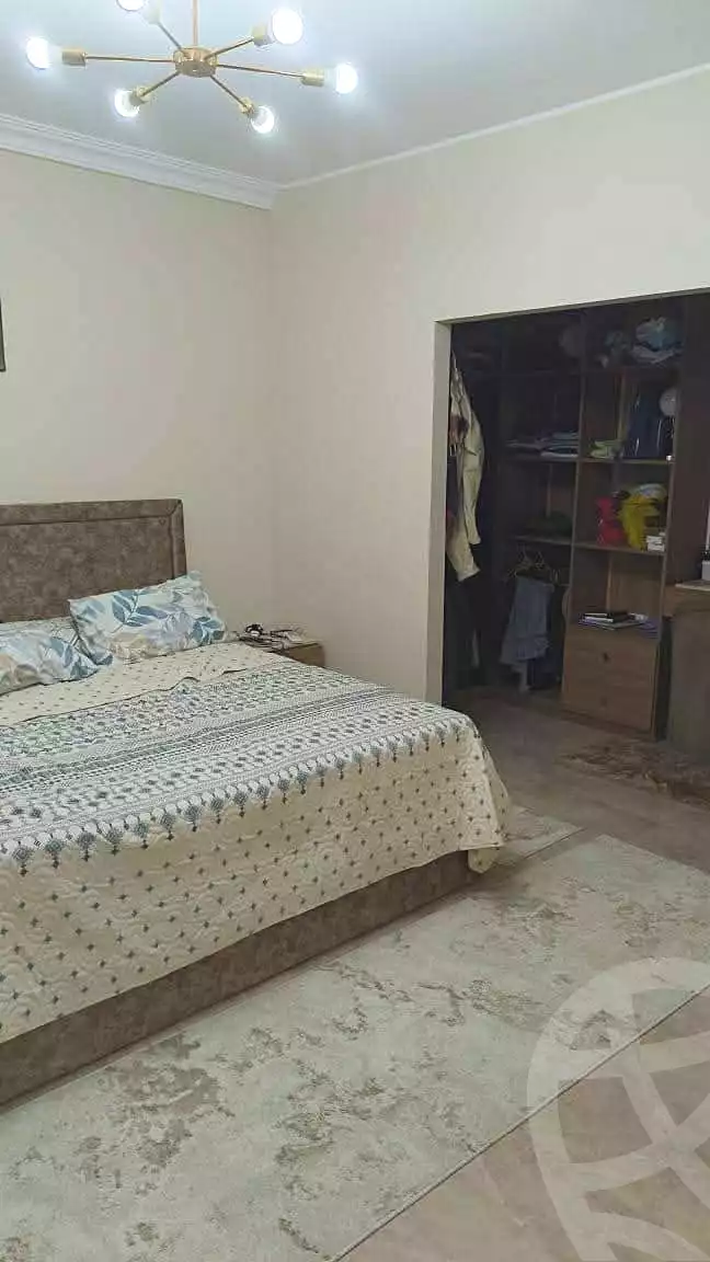 https://aqarmap.com.eg/ar/listing/7178061-for-sale-cairo-el-haram-shareaa-khatem-el-morsalen