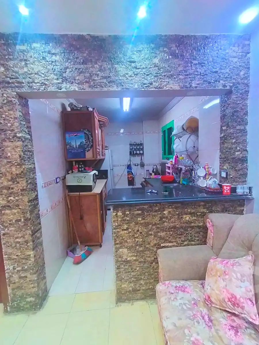 https://aqarmap.com.eg/en/listing/7178209-for-sale-cairo-helwan-helwan-el-sharkeya-heidar-st