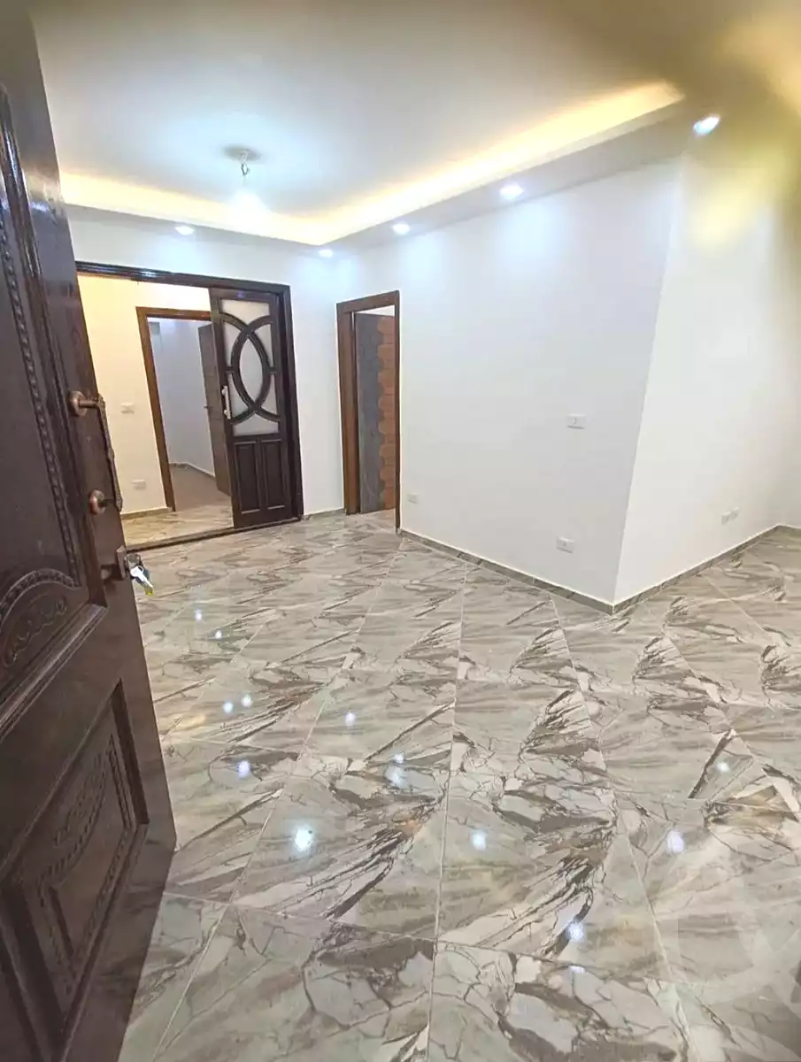 https://aqarmap.com.eg/en/listing/7178409-for-sale-alexandria-sydy-bshr-sydy-bshr-bhry-street-17