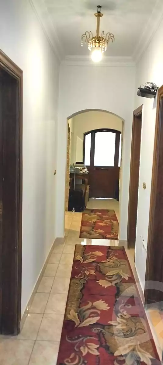 https://aqarmap.com.eg/en/listing/7178854-for-sale-cairo-new-cairo-first-settlement-mhwr-mstfy-kml