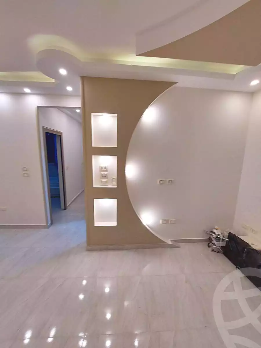 https://aqarmap.com.eg/en/listing/7178964-for-sale-cairo-helwan-helwan-el-sharkeya-saleh-sobhy-st
