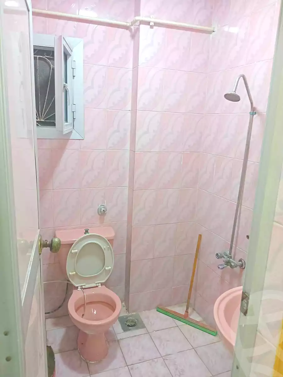 https://aqarmap.com.eg/ar/listing/7179205-for-sale-alexandria-el-asafra-shr-45