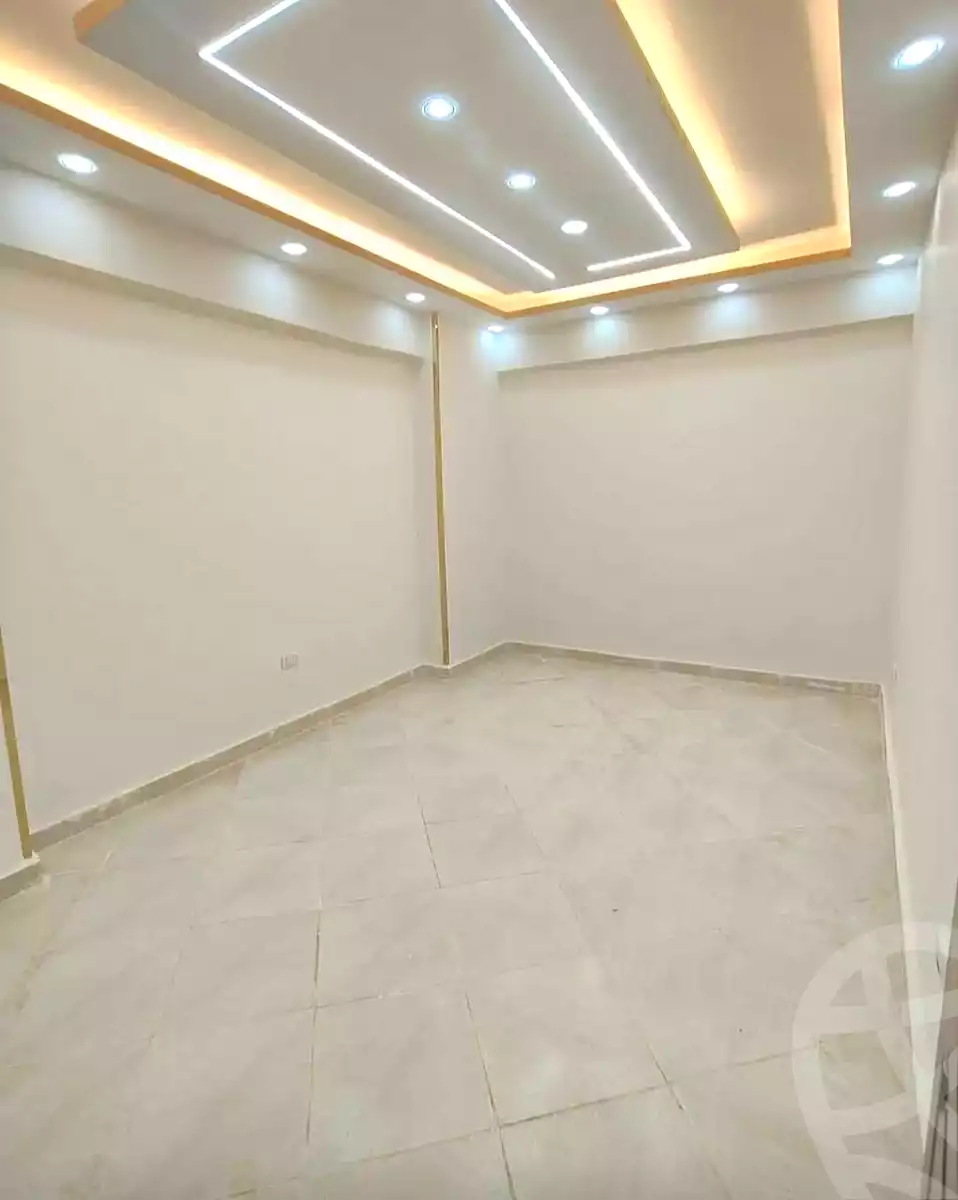 https://aqarmap.com.eg/ar/listing/7179228-for-sale-alexandria-el-asafra-l-sfr-bhry