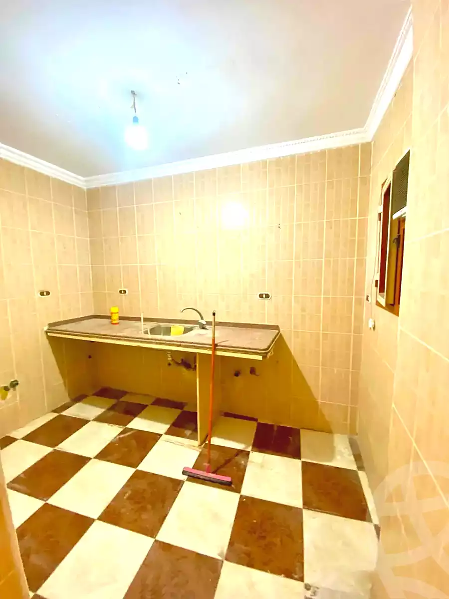 https://aqarmap.com.eg/en/listing/7179274-for-sale-alexandria-al-agamy-lbytsh-ain-shams-st