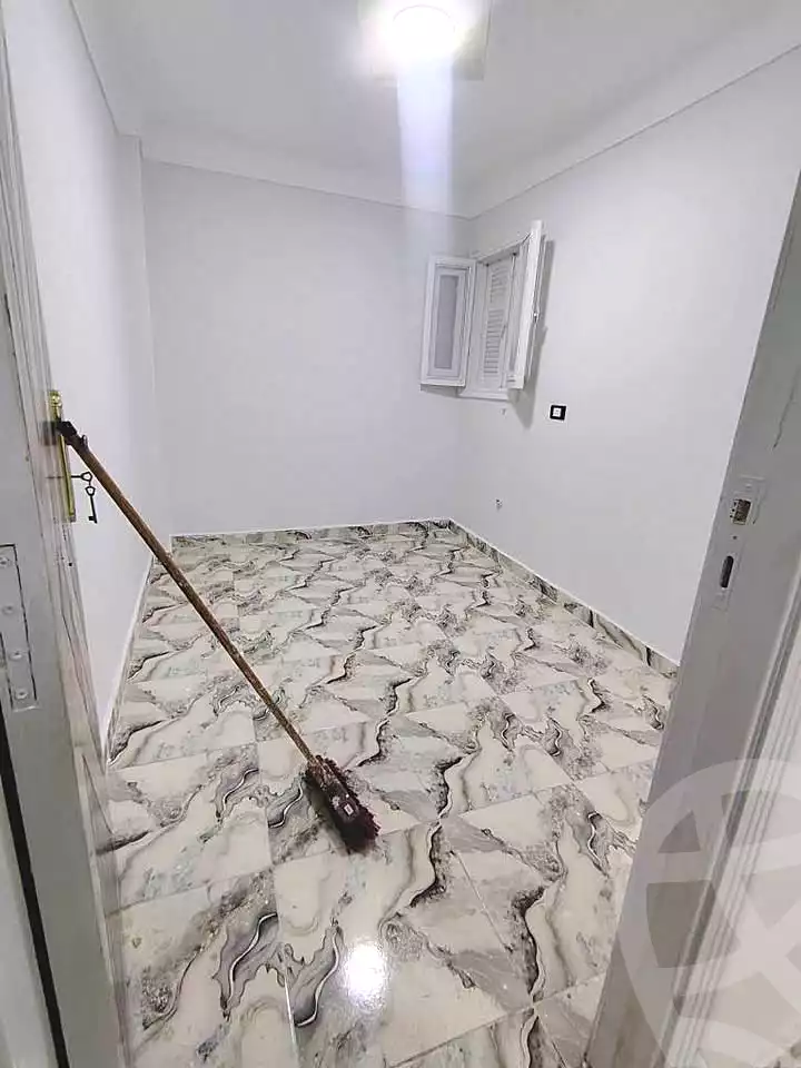 https://aqarmap.com.eg/ar/listing/7177493-for-sale-alexandria-lsywf-el-falki