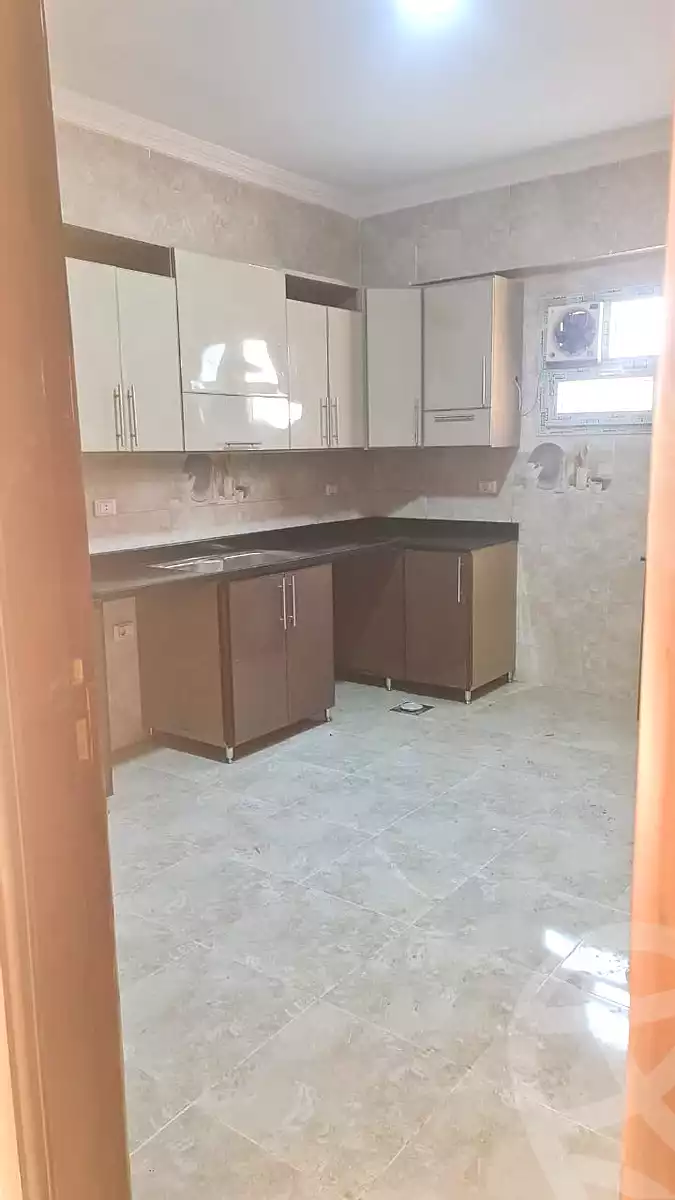 https://aqarmap.com.eg/ar/listing/7179371-for-rent-cairo-6th-of-october-el-tawsaat-el-shamalya-ltws-t-lsyhy-lshmly