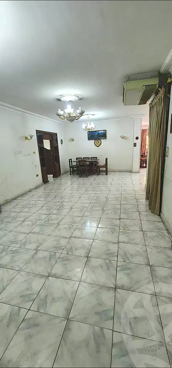 https://aqarmap.com.eg/ar/listing/7179360-for-sale-cairo-el-haram-shareaa-el-haram