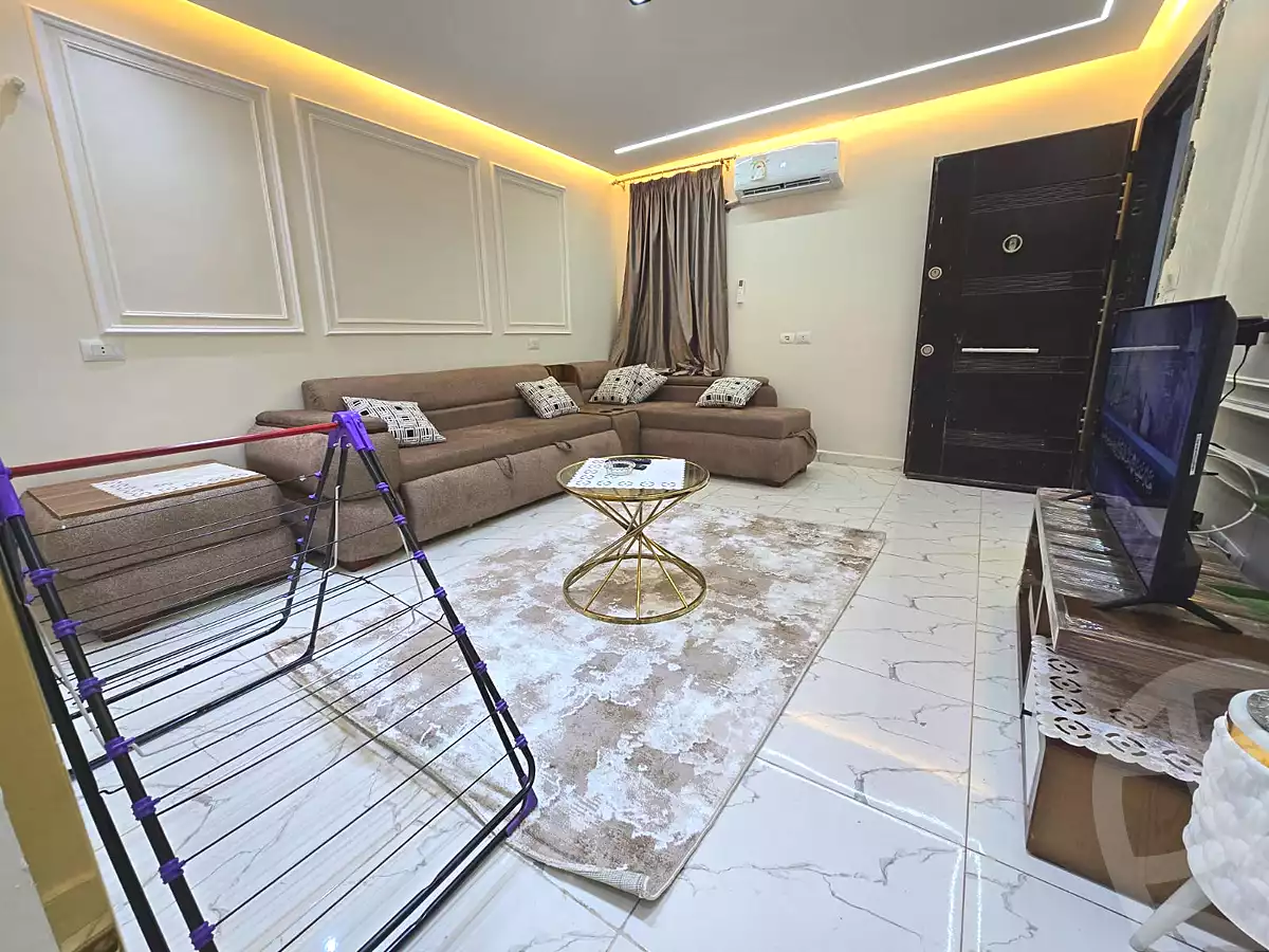 https://aqarmap.com.eg/ar/listing/7179472-for-rent-cairo-6th-of-october-el-ahyaa-neighborhood-1st