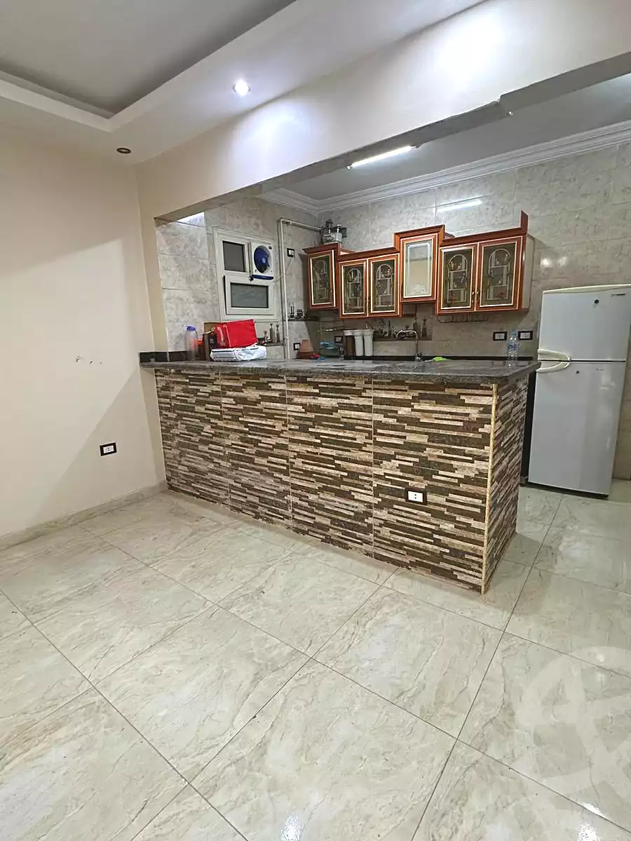 https://aqarmap.com.eg/ar/listing/7179518-for-sale-cairo-6th-of-october-el-ahyaa-neighborhood-3rd-al-hay-al-thalith-st