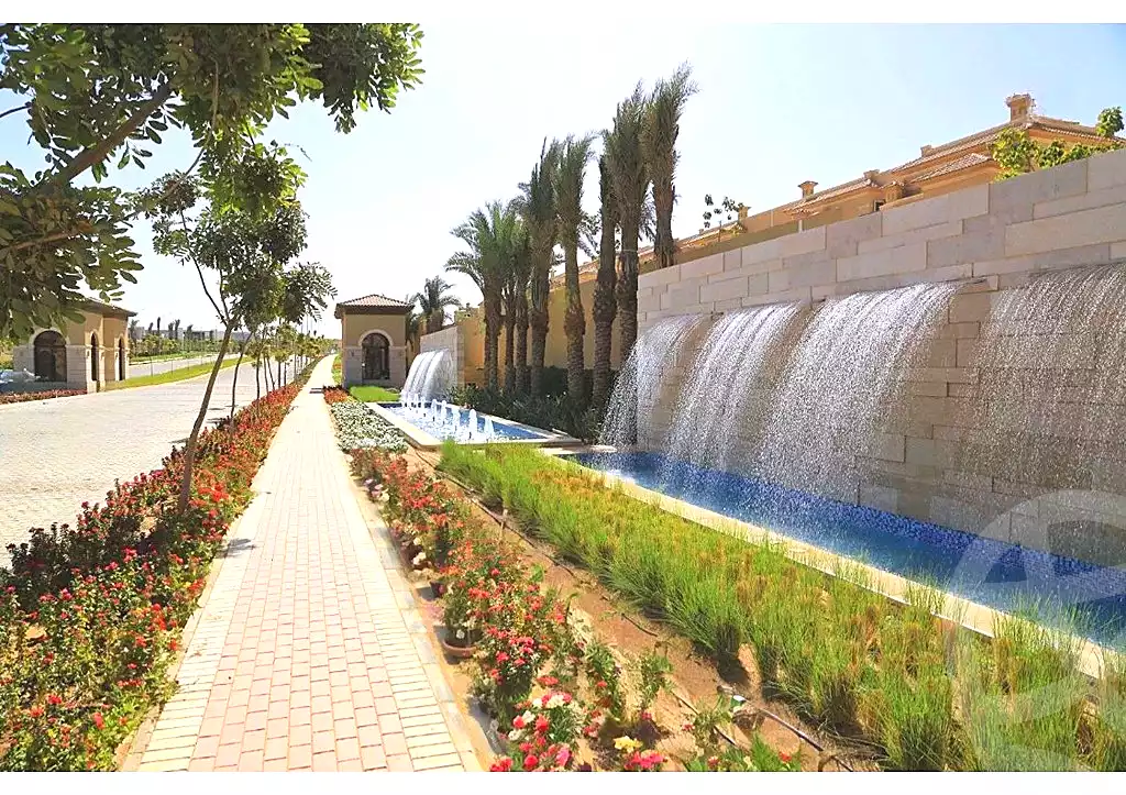 https://aqarmap.com.eg/ar/listing/7179559-for-sale-cairo-new-administrative-capital-r4-la-vista-city