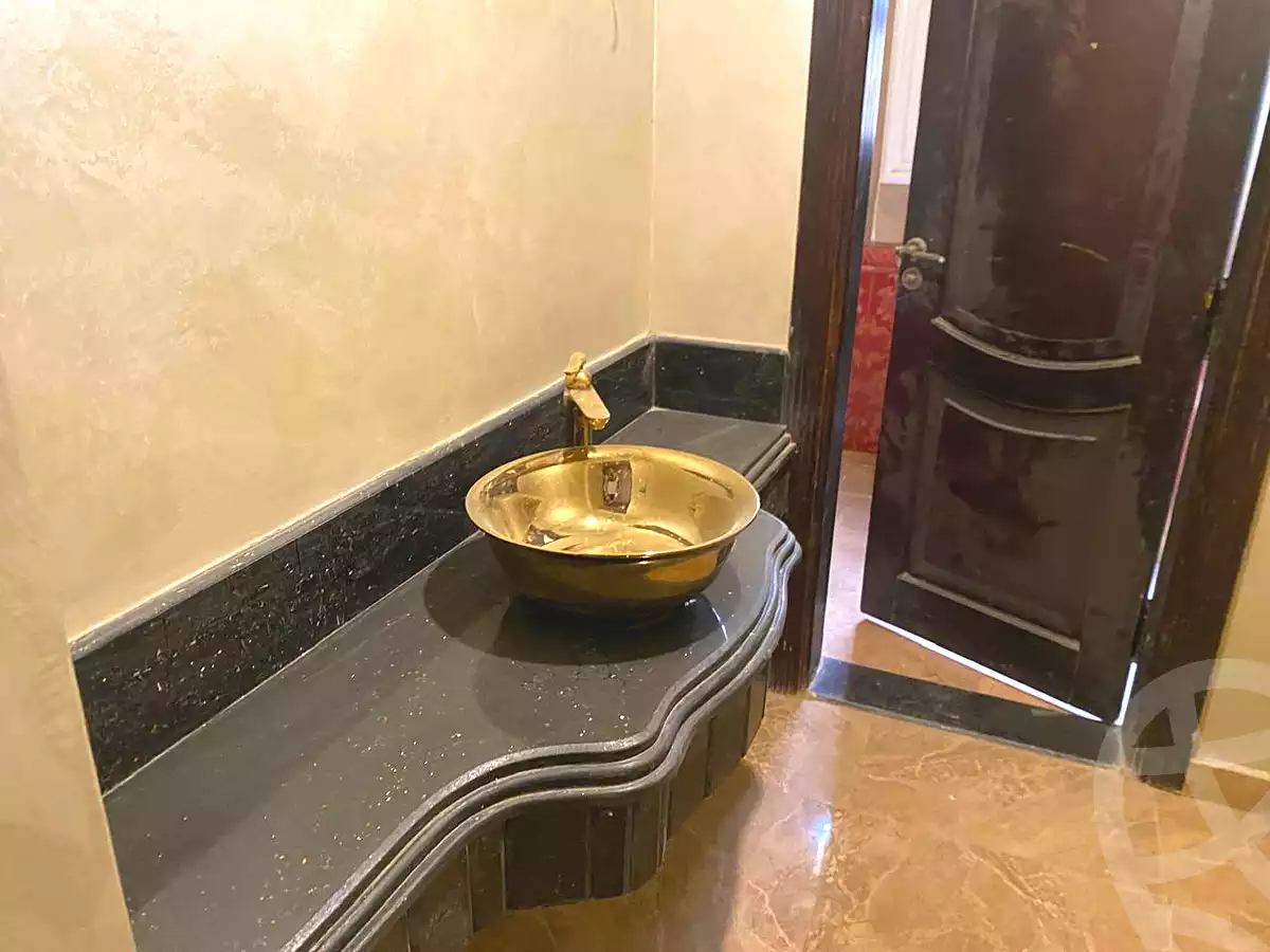 https://aqarmap.com.eg/en/listing/7179565-for-sale-cairo-new-cairo-el-diplomaseen
