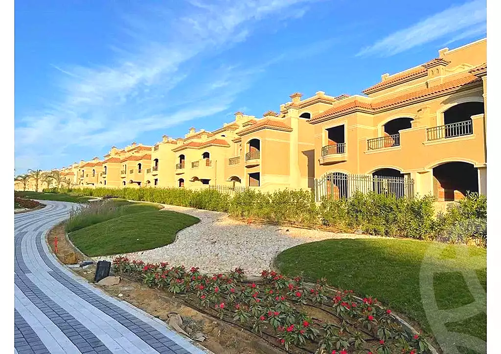 https://aqarmap.com.eg/en/listing/7179591-for-sale-cairo-new-administrative-capital-r4-la-vista-city