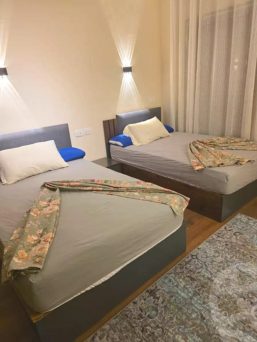 https://aqarmap.com.eg/en/listing/7179686-for-rent-cairo-new-cairo-compounds-ninety-avenue