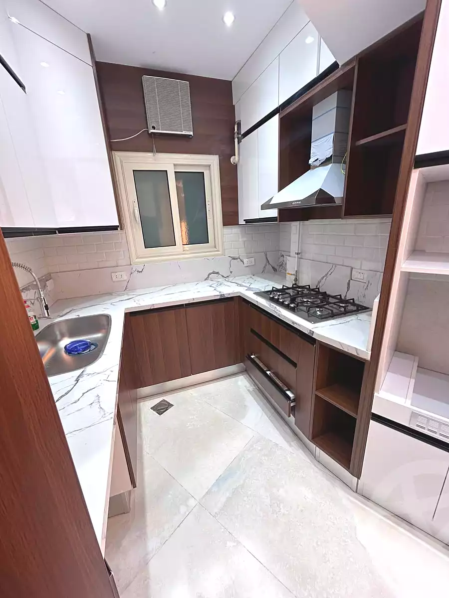 https://aqarmap.com.eg/ar/listing/7179810-for-sale-cairo-6th-of-october-compounds-murooj
