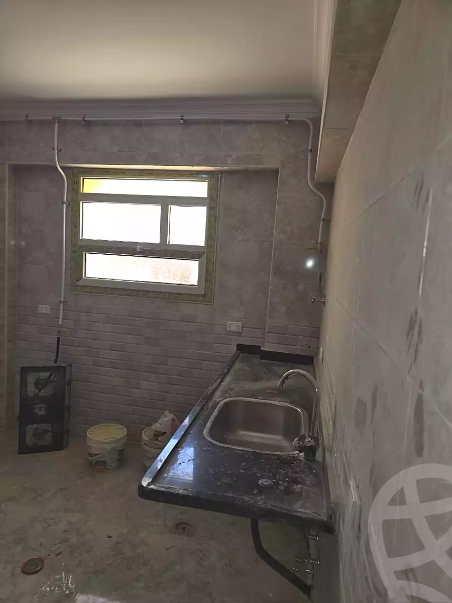 https://aqarmap.com.eg/ar/listing/7179821-for-rent-cairo-6th-of-october-compounds-club-hills-residence-hdp