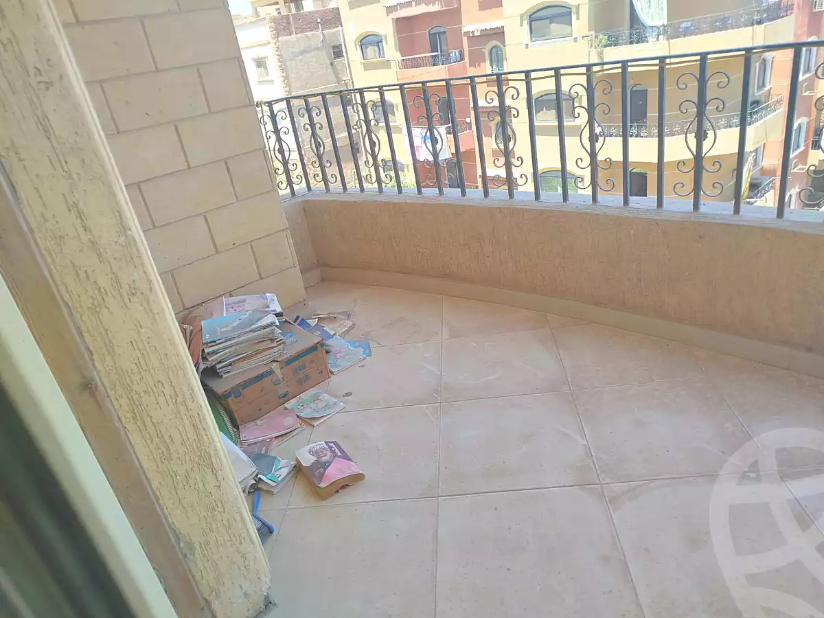 https://aqarmap.com.eg/ar/listing/7179838-for-sale-cairo-6th-of-october-el-ahyaa-neighborhood-5th-street-2