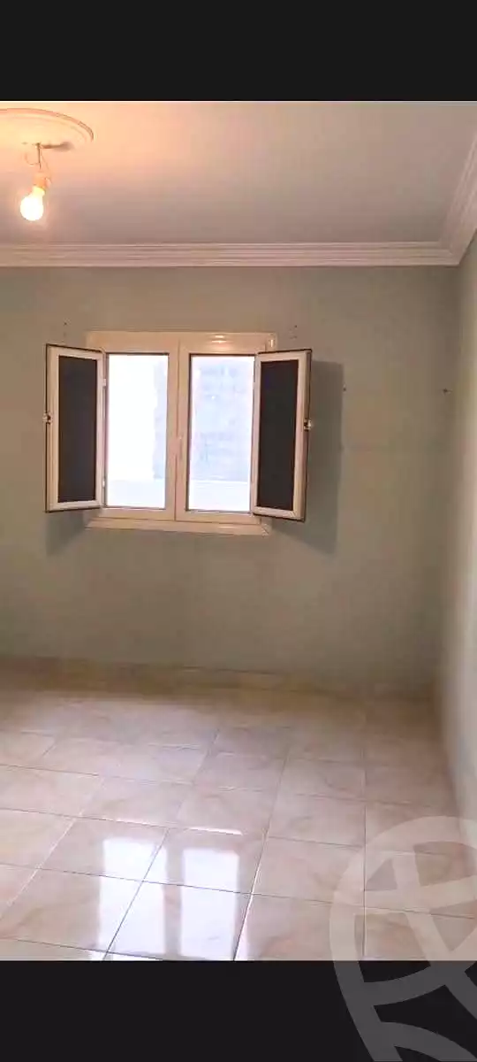 https://aqarmap.com.eg/ar/listing/7179886-for-sale-cairo-helwan-mostafa-fahmy-st