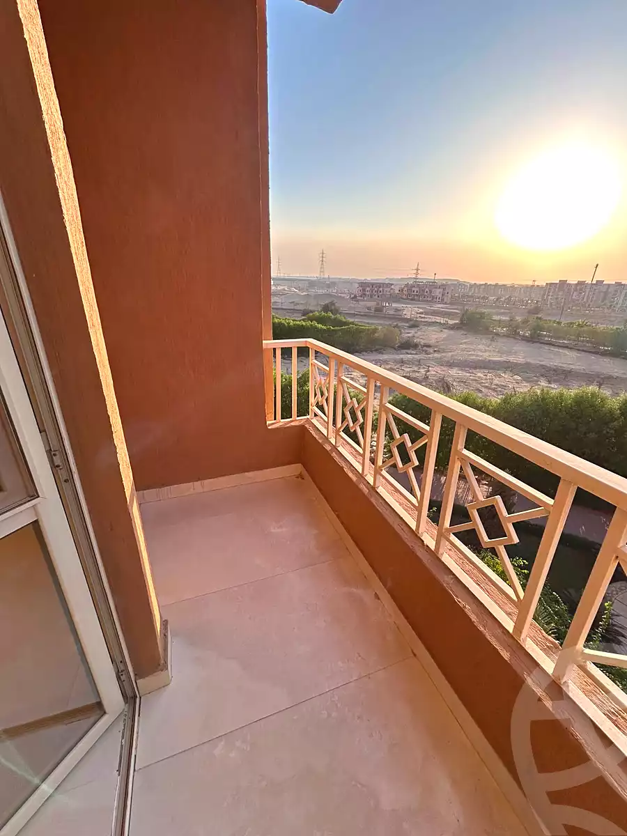 https://aqarmap.com.eg/ar/listing/7179913-for-sale-cairo-6th-of-october-compounds-murooj