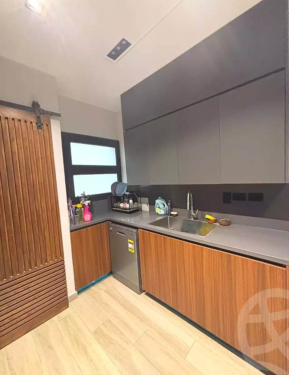 https://aqarmap.com.eg/ar/listing/7180130-for-rent-cairo-el-sheikh-zayed-city-compounds-kmbwnd-wyst-twn-swdyk