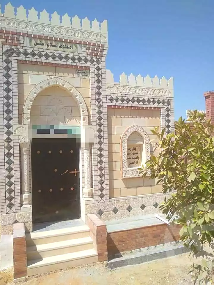 https://aqarmap.com.eg/ar/listing/7180134-for-sale-cairo-6th-of-october-el-wahatt-road