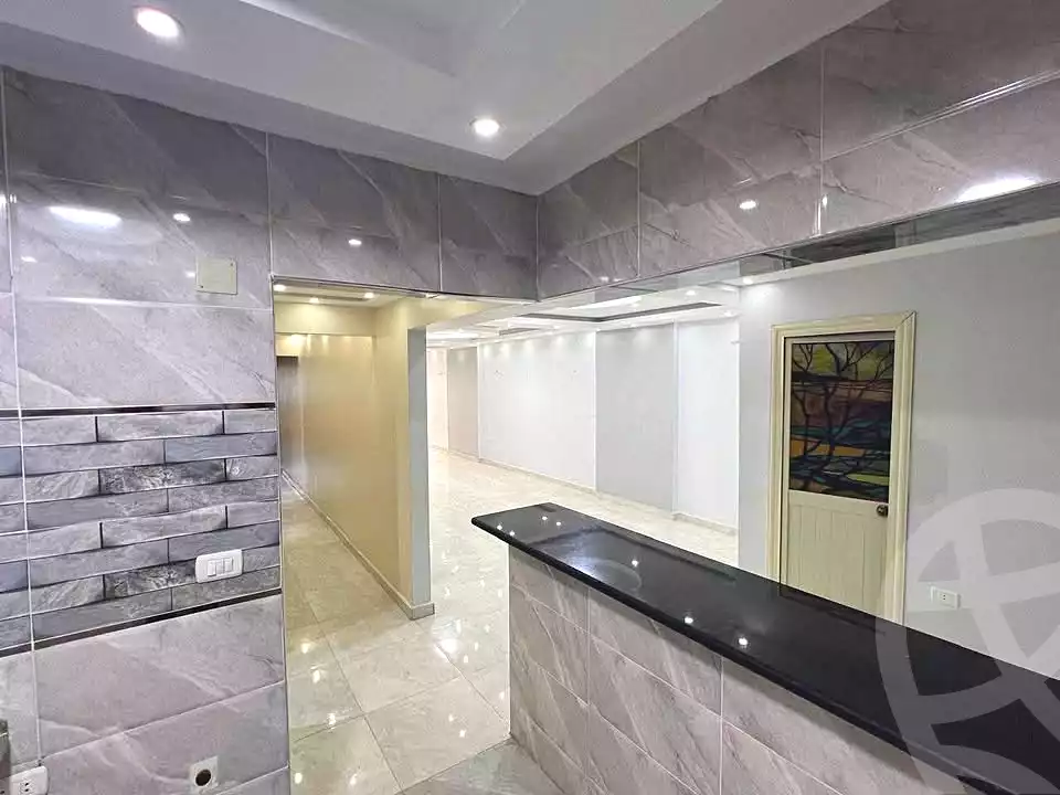 https://aqarmap.com.eg/ar/listing/7176910-for-rent-cairo-helwan-mostafa-fahmy-st