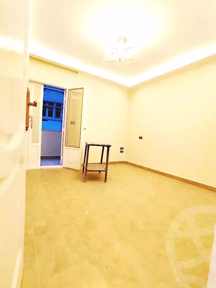 https://aqarmap.com.eg/ar/listing/7180604-for-sale-alexandria-sydy-bshr-sydy-bshr-bhry