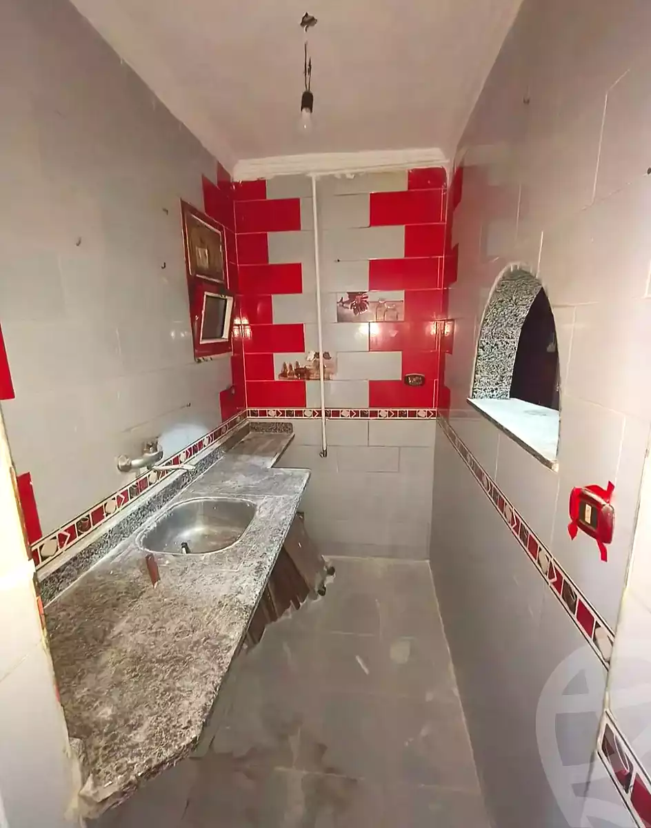 https://aqarmap.com.eg/en/listing/7179120-for-sale-alexandria-lsywf-el-falki