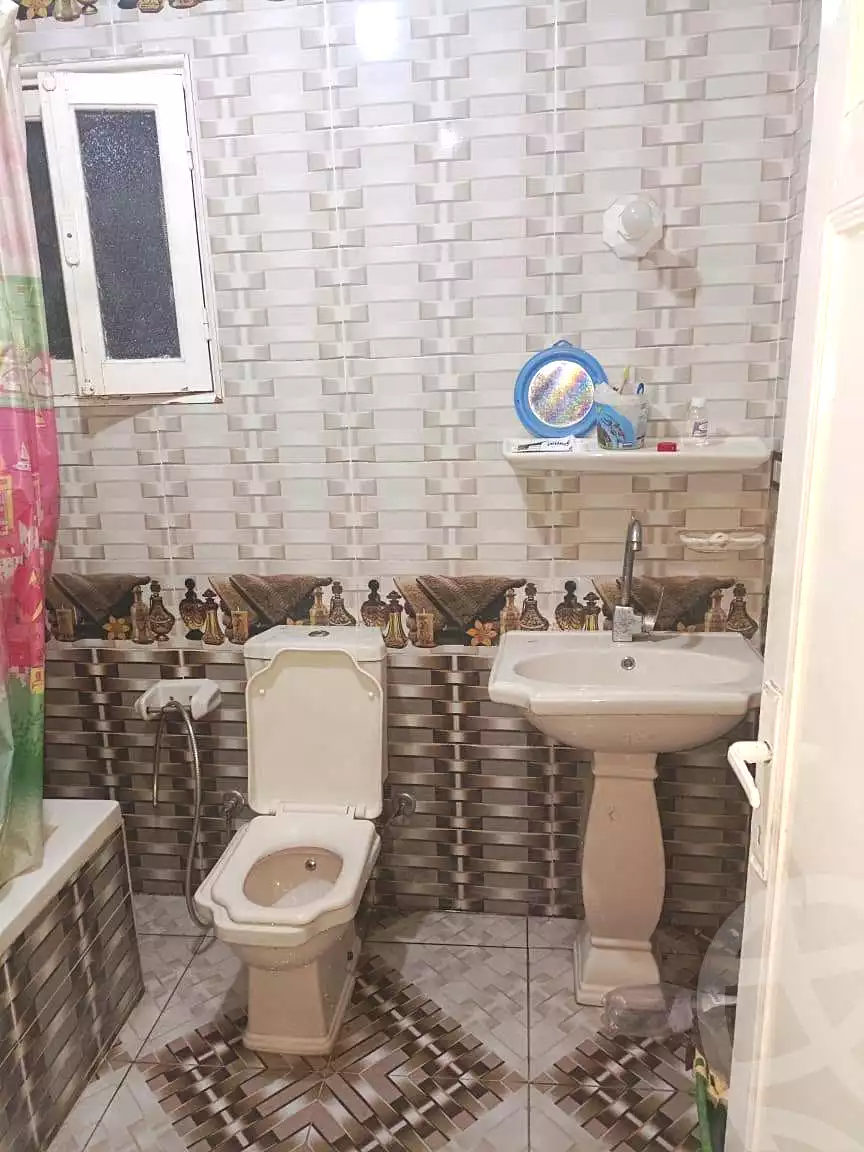 https://aqarmap.com.eg/en/listing/7181096-for-sale-cairo-ain-shams-ahmed-esmat-st