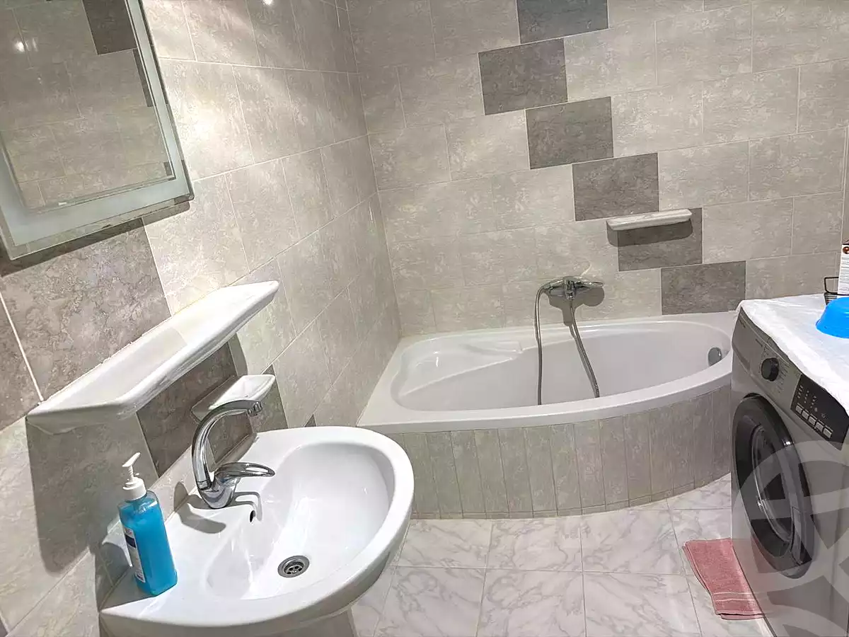 https://aqarmap.com.eg/ar/listing/7181114-for-sale-cairo-new-cairo-el-narges-el-narges-omarat-mohamed-sabry-abu-alam-st
