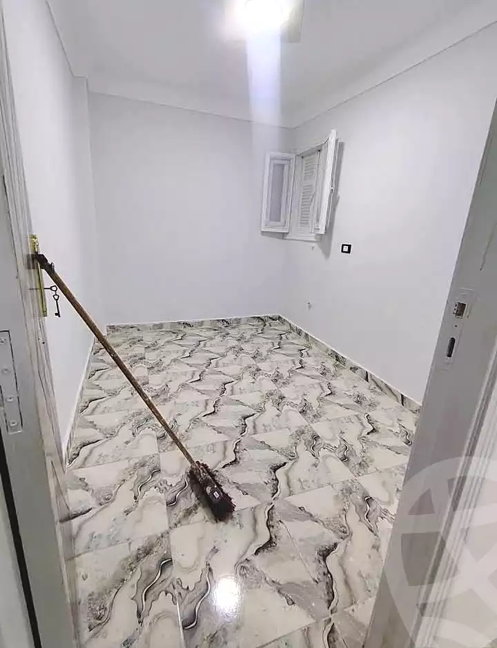 https://aqarmap.com.eg/en/listing/7181262-for-sale-alexandria-lsywf-el-falki