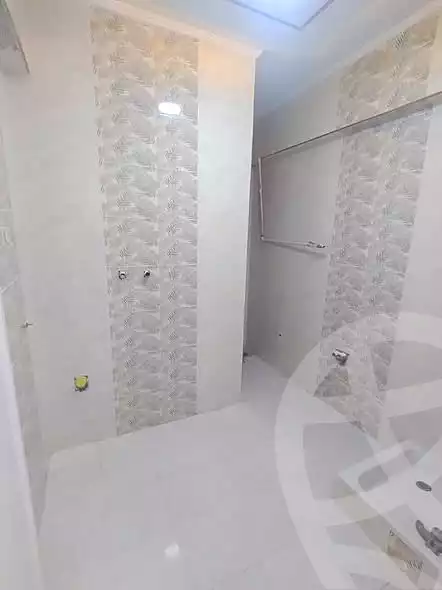 https://aqarmap.com.eg/en/listing/7181504-for-sale-alexandria-al-agamy-lbytsh-waheed-sabir-st