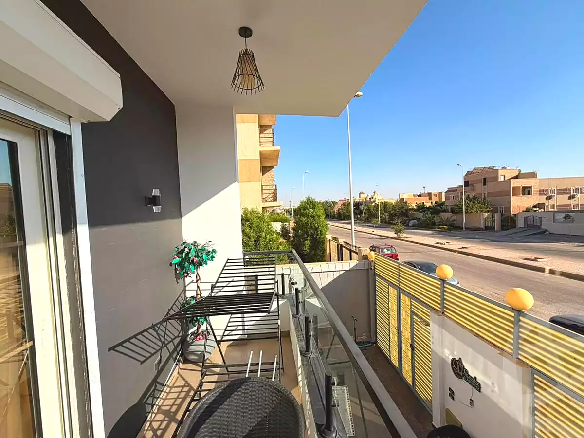 https://aqarmap.com.eg/ar/listing/7181634-for-sale-cairo-el-sheikh-zayed-city-mntq-fr-y-bmdyn-lshykh-zyd