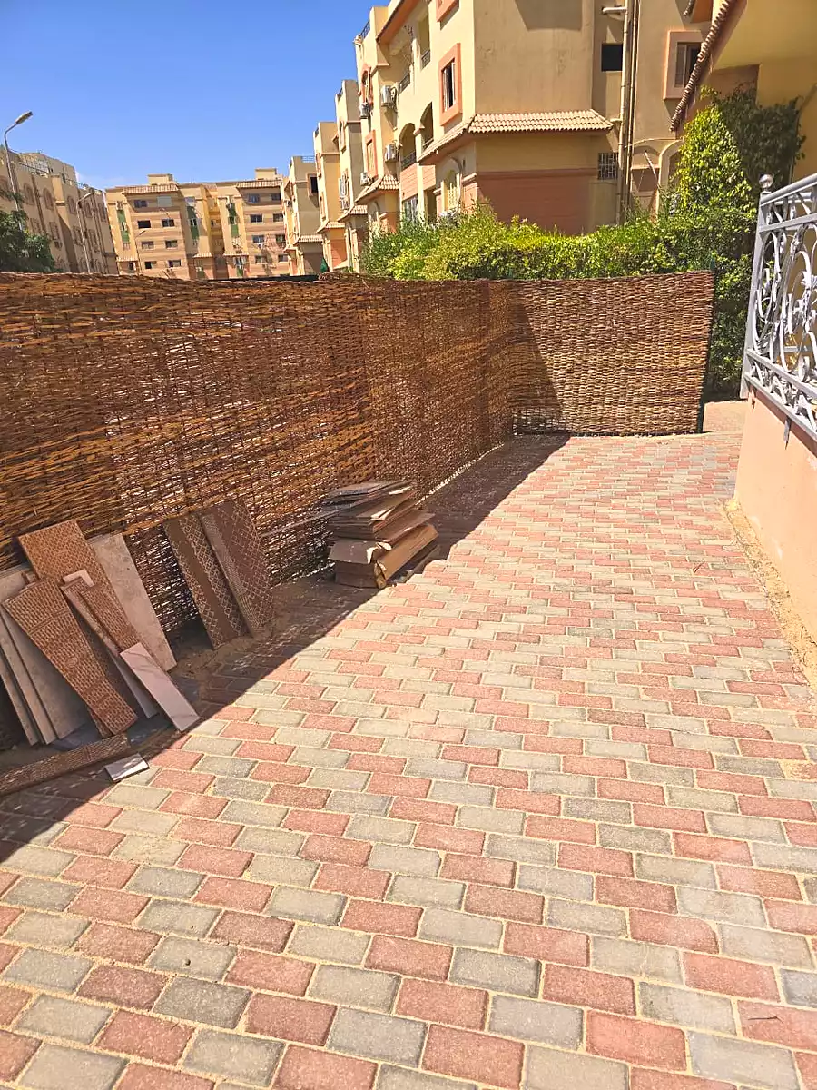 https://aqarmap.com.eg/ar/listing/7181755-for-rent-cairo-6th-of-october-hadaeq-october-compounds-el-rayat-residence