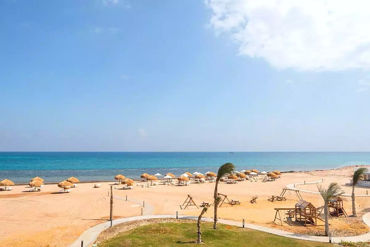 https://aqarmap.com.eg/ar/listing/7181847-for-sale-ain-elsokhna-resorts-mntj-bwhw