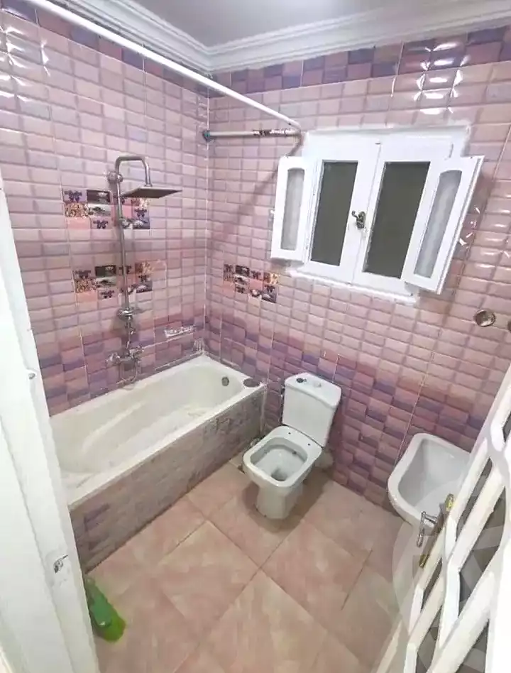 https://aqarmap.com.eg/en/listing/7182153-for-sale-alexandria-al-agamy-el-hanouvel-gabir-hafez-st