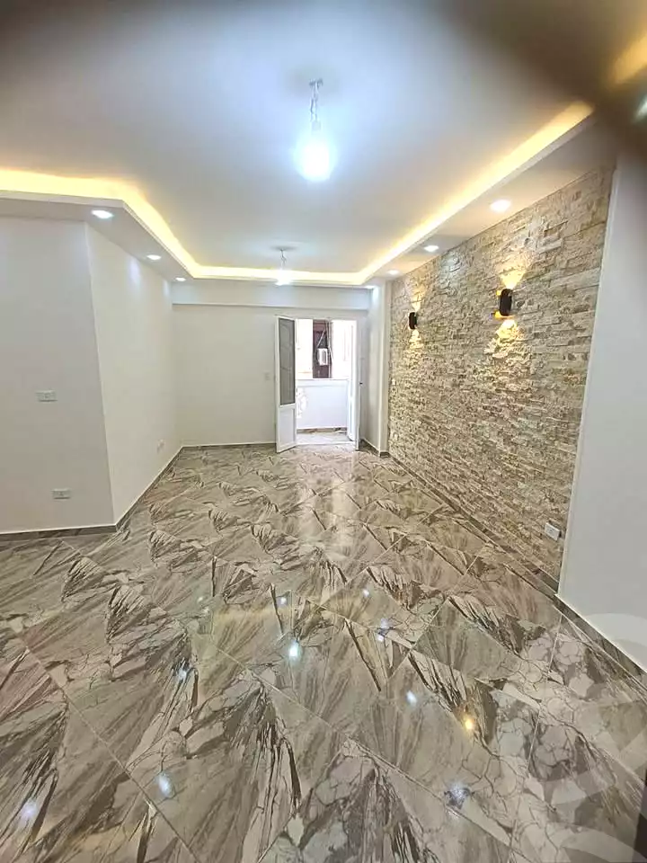 https://aqarmap.com.eg/ar/listing/7182343-for-sale-alexandria-miami
