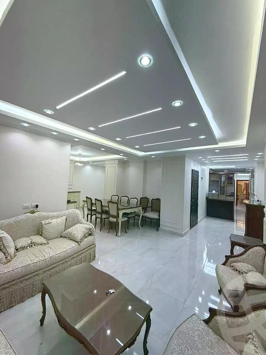 https://aqarmap.com.eg/ar/listing/7182491-for-sale-alexandria-sydy-bshr-sydy-bshr-bhry-shr-khld-bn-lwlyd