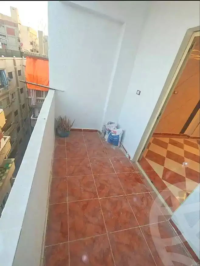 https://aqarmap.com.eg/en/listing/7182599-for-sale-alexandria-al-agamy-el-hanouvel-radwan-st