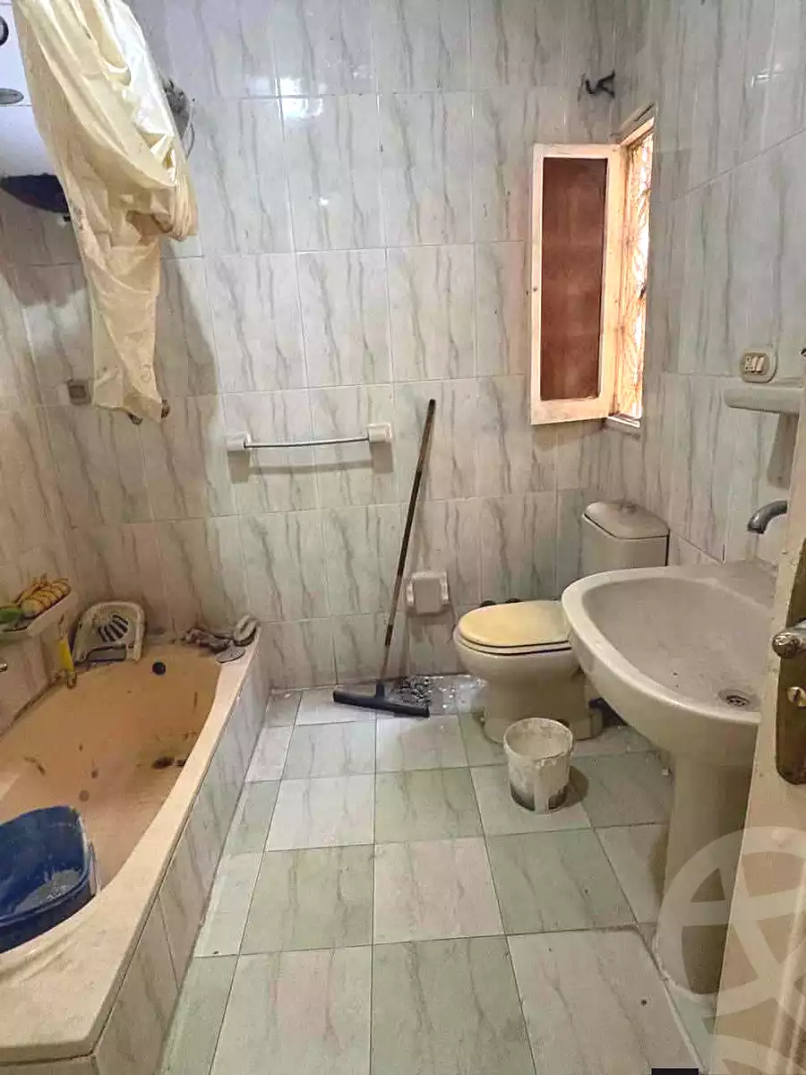 https://aqarmap.com.eg/ar/listing/7182625-for-sale-alexandria-al-agamy-lbytsh-abd-el-fattah-el-talkhawy