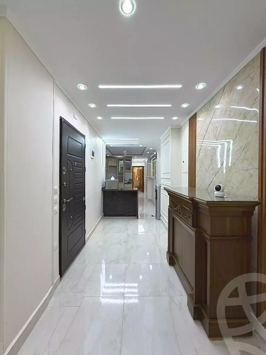 https://aqarmap.com.eg/ar/listing/7182628-for-sale-alexandria-sydy-bshr-sydy-bshr-bhry-shr-khld-bn-lwlyd