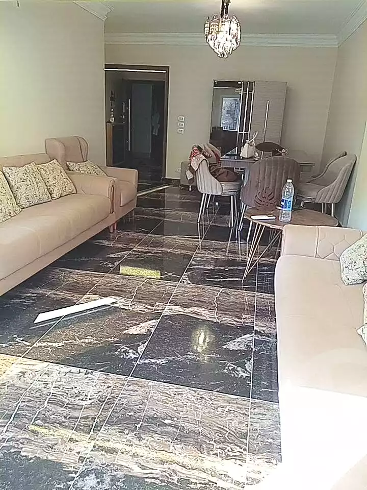 https://aqarmap.com.eg/ar/listing/7183327-for-sale-alexandria-lauran