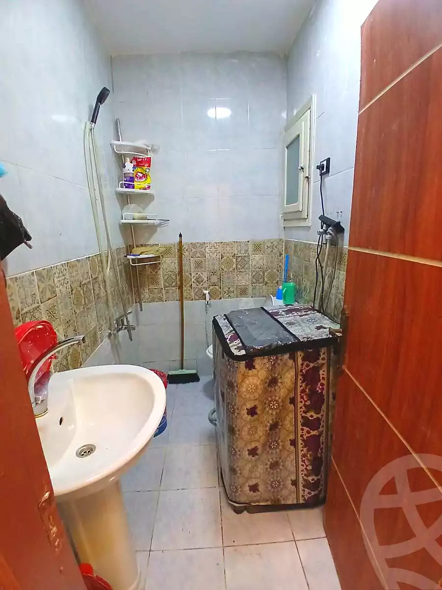 https://aqarmap.com.eg/ar/listing/7183835-for-sale-alexandria-al-agamy-lbytsh-shahr-al-assal-st