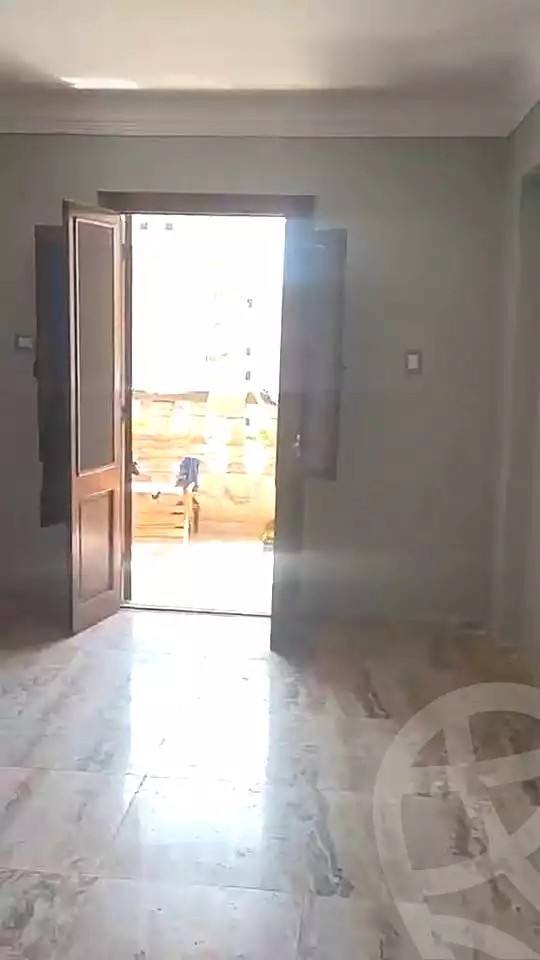 https://aqarmap.com.eg/en/listing/7183844-for-sale-alexandria-al-agamy-lbytsh-bianchiii-street-11