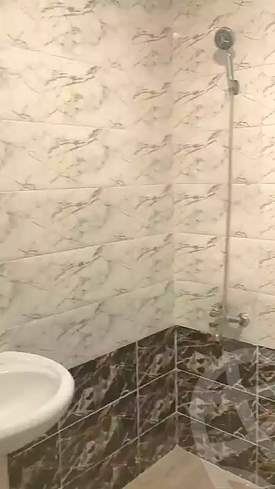 https://aqarmap.com.eg/en/listing/7183844-for-sale-alexandria-al-agamy-lbytsh-bianchiii-street-11