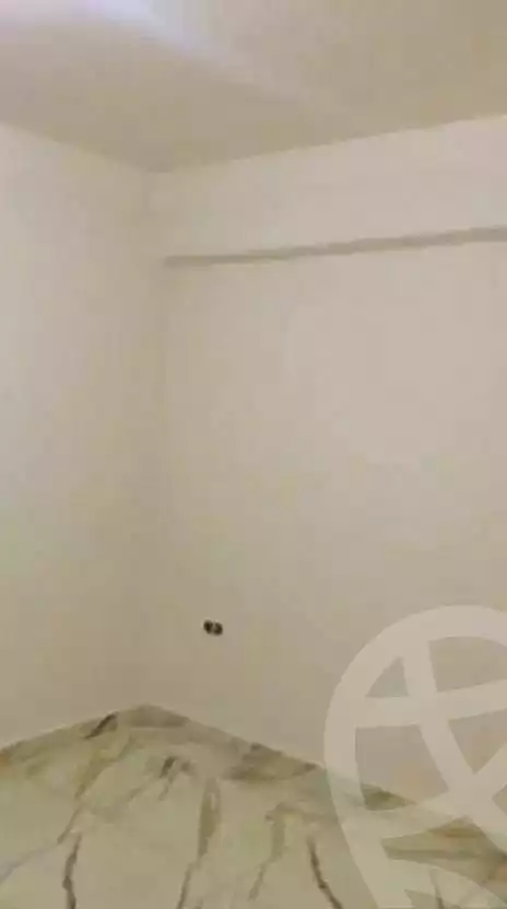 https://aqarmap.com.eg/ar/listing/7183848-for-sale-alexandria-al-agamy-el-hanouvel-el-zahraa-city-st