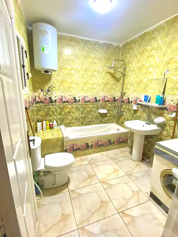 https://aqarmap.com.eg/en/listing/7183871-for-sale-alexandria-al-agamy-lbytsh-bianchiii