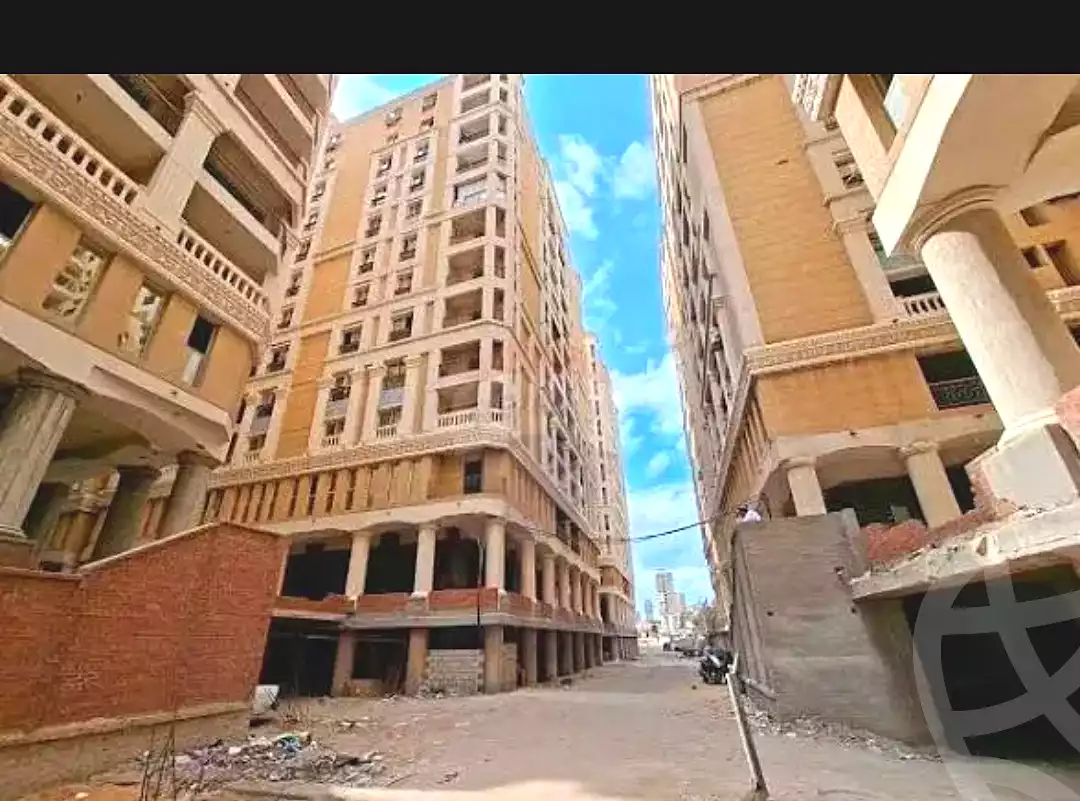 https://aqarmap.com.eg/en/listing/7183883-for-rent-alexandria-lsywf-gamila-city-compound