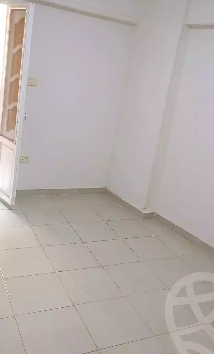 https://aqarmap.com.eg/ar/listing/7183944-for-sale-alexandria-sydy-bshr-sydy-bshr-bhry